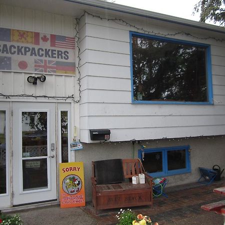 Auberge de jeunesse Beez Kneez Bakpakers à Whitehorse Extérieur photo