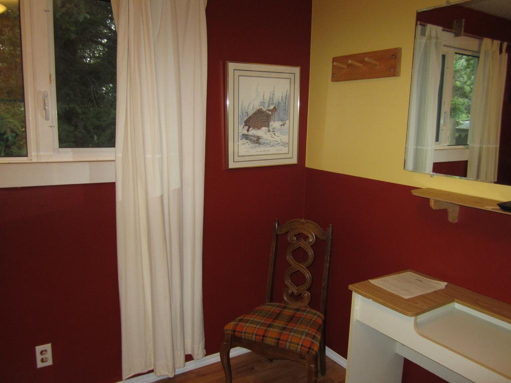 Auberge de jeunesse Beez Kneez Bakpakers à Whitehorse Chambre photo